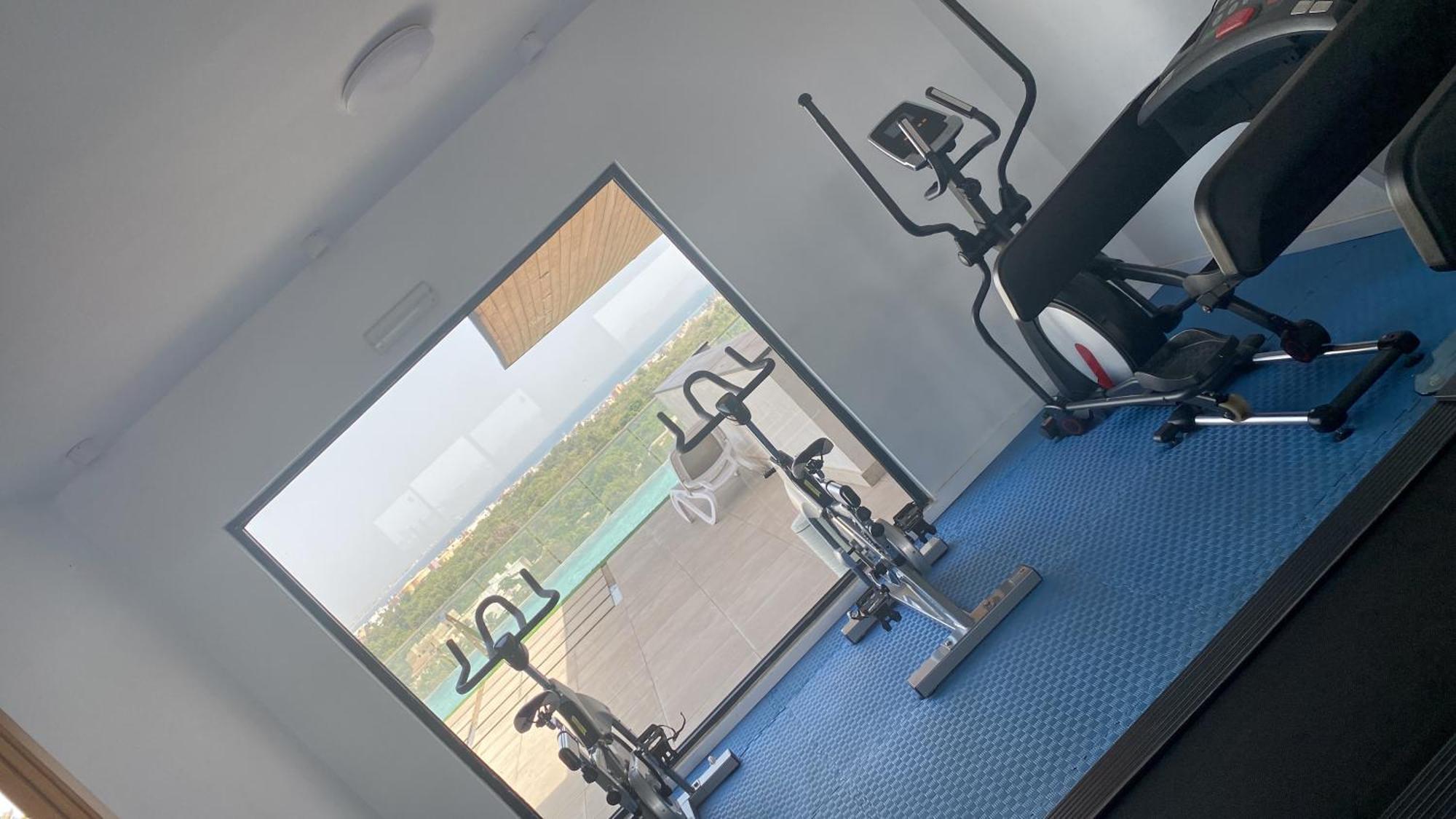 Cocon cozy standing with gym séjour chez hôte ダカール エクステリア 写真